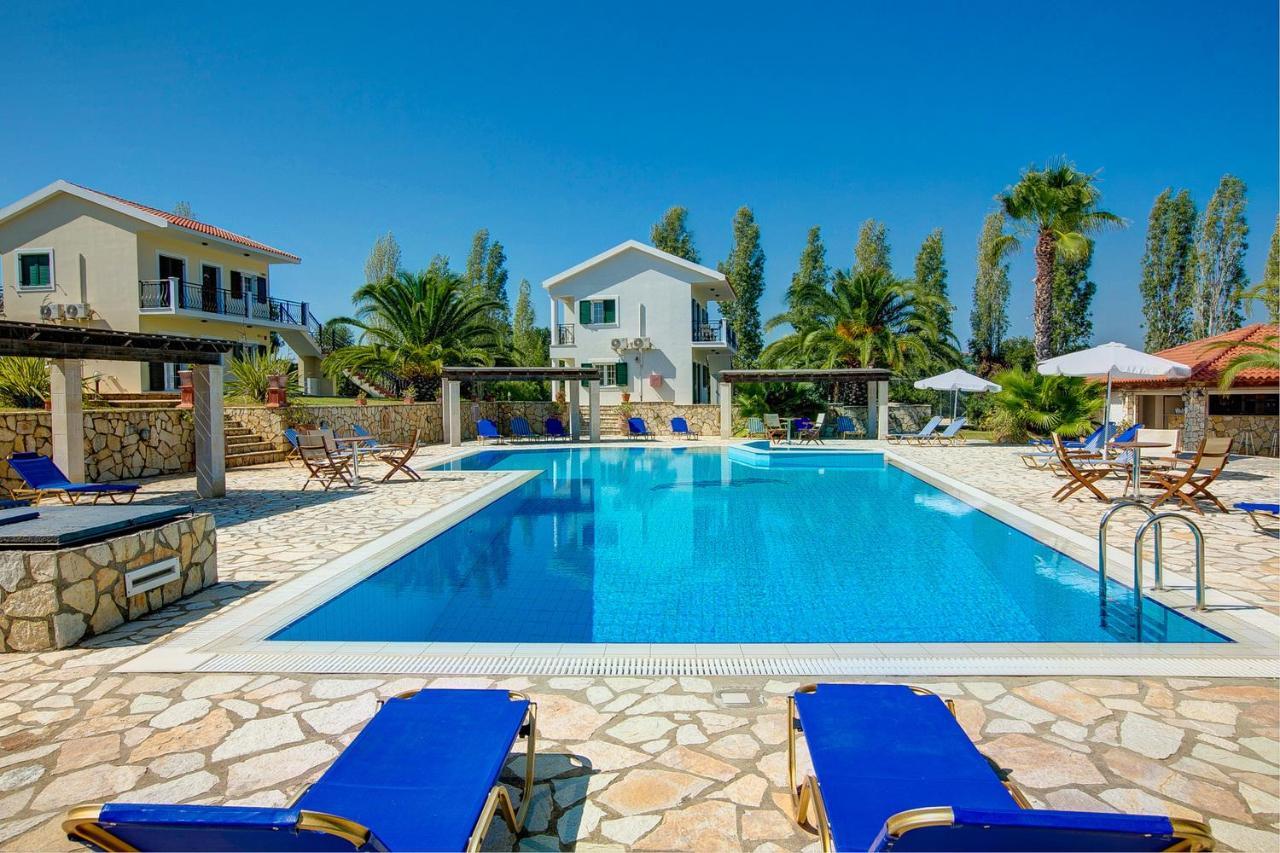 Liakas Village Spartia  Exterior photo