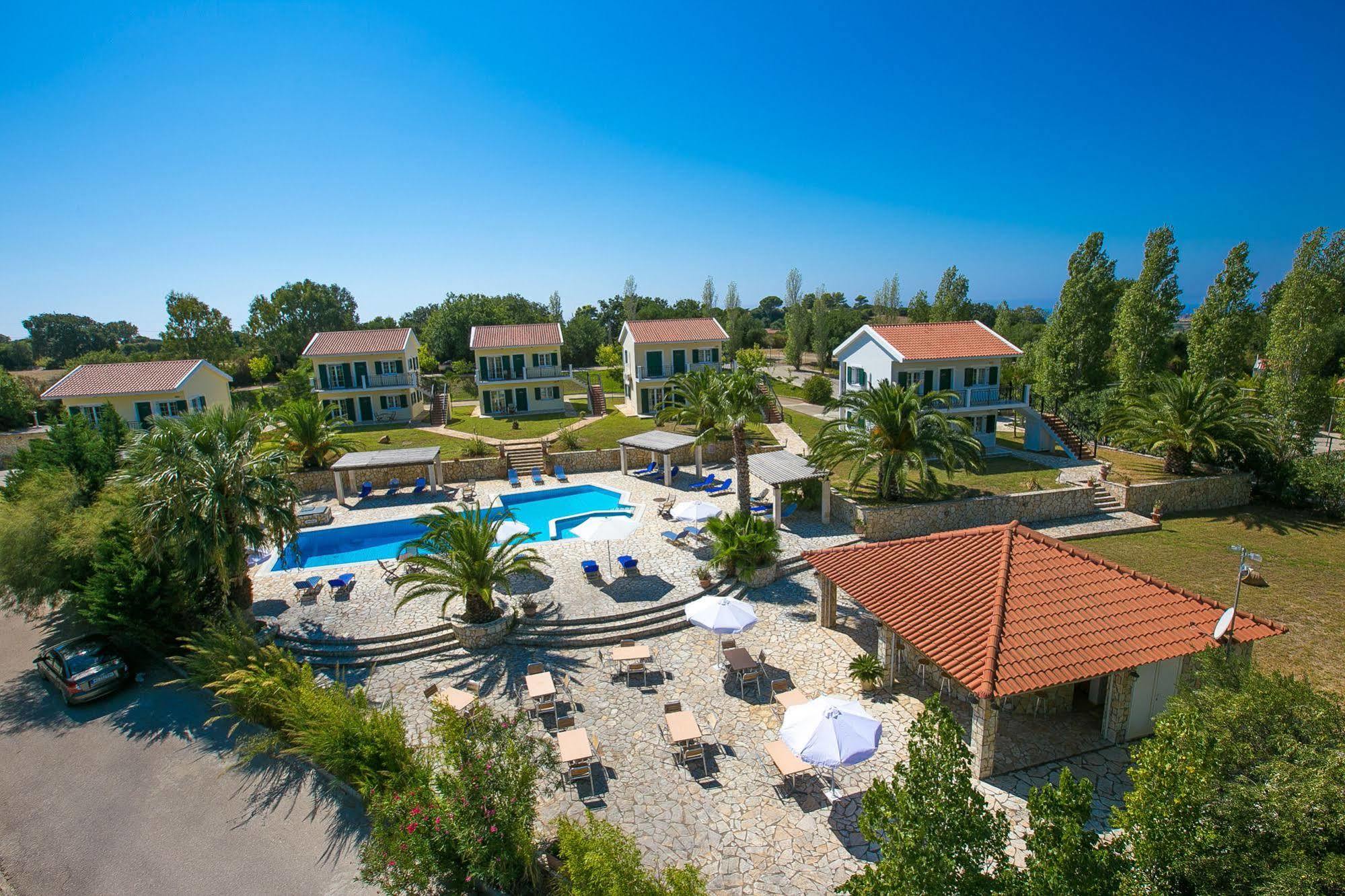 Liakas Village Spartia  Exterior photo